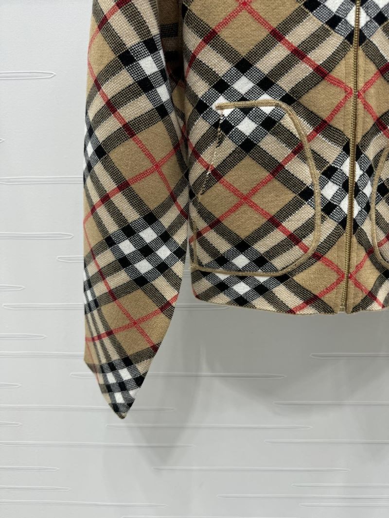 Burberry Sweaters